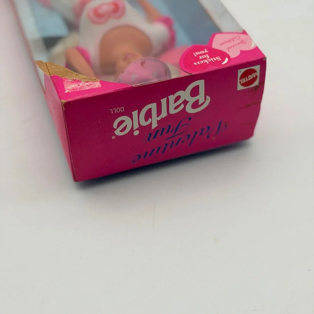 Mattel Valentine Fun Barbie Special Edition 1996 Vintage Doll 16311 NIB